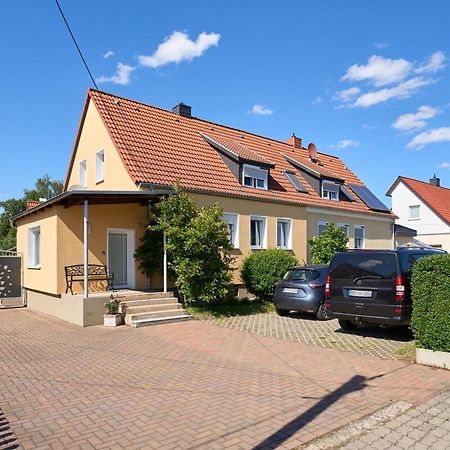 Kleines Zuhause Apartment Magdeburg Bagian luar foto