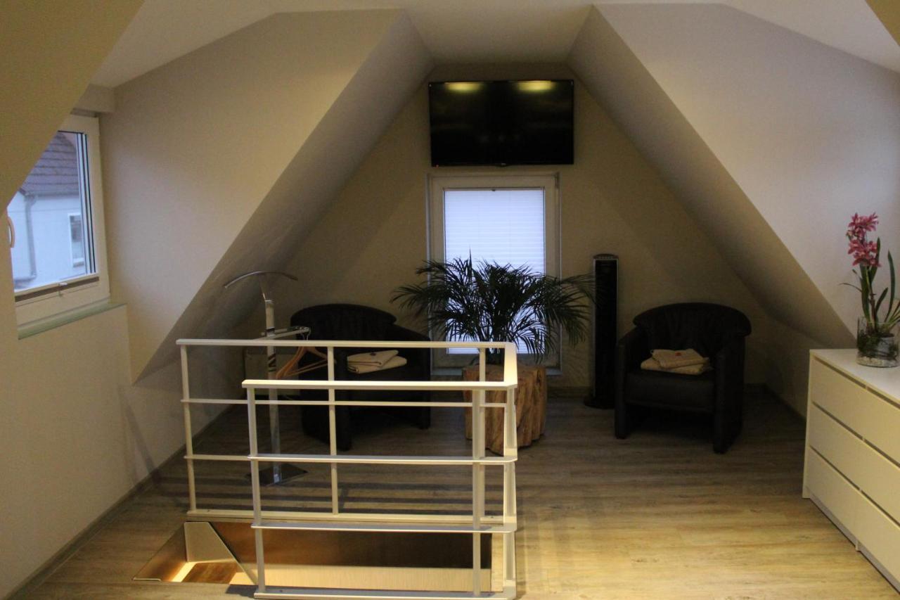 Kleines Zuhause Apartment Magdeburg Bagian luar foto