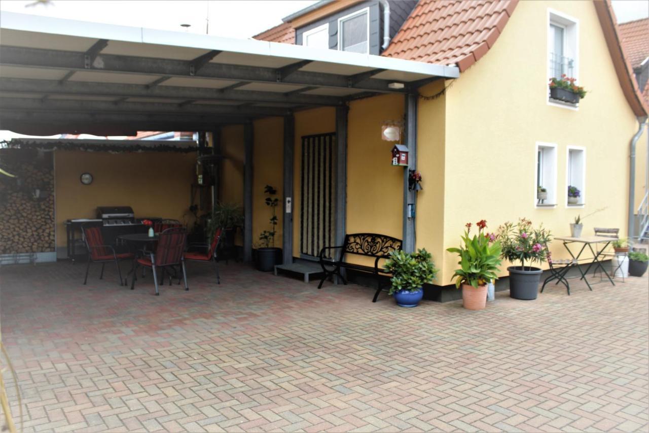 Kleines Zuhause Apartment Magdeburg Bagian luar foto