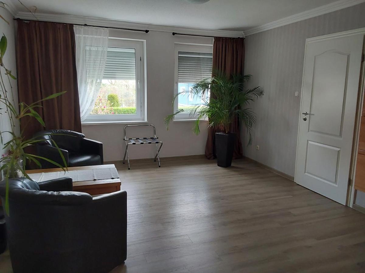Kleines Zuhause Apartment Magdeburg Bagian luar foto