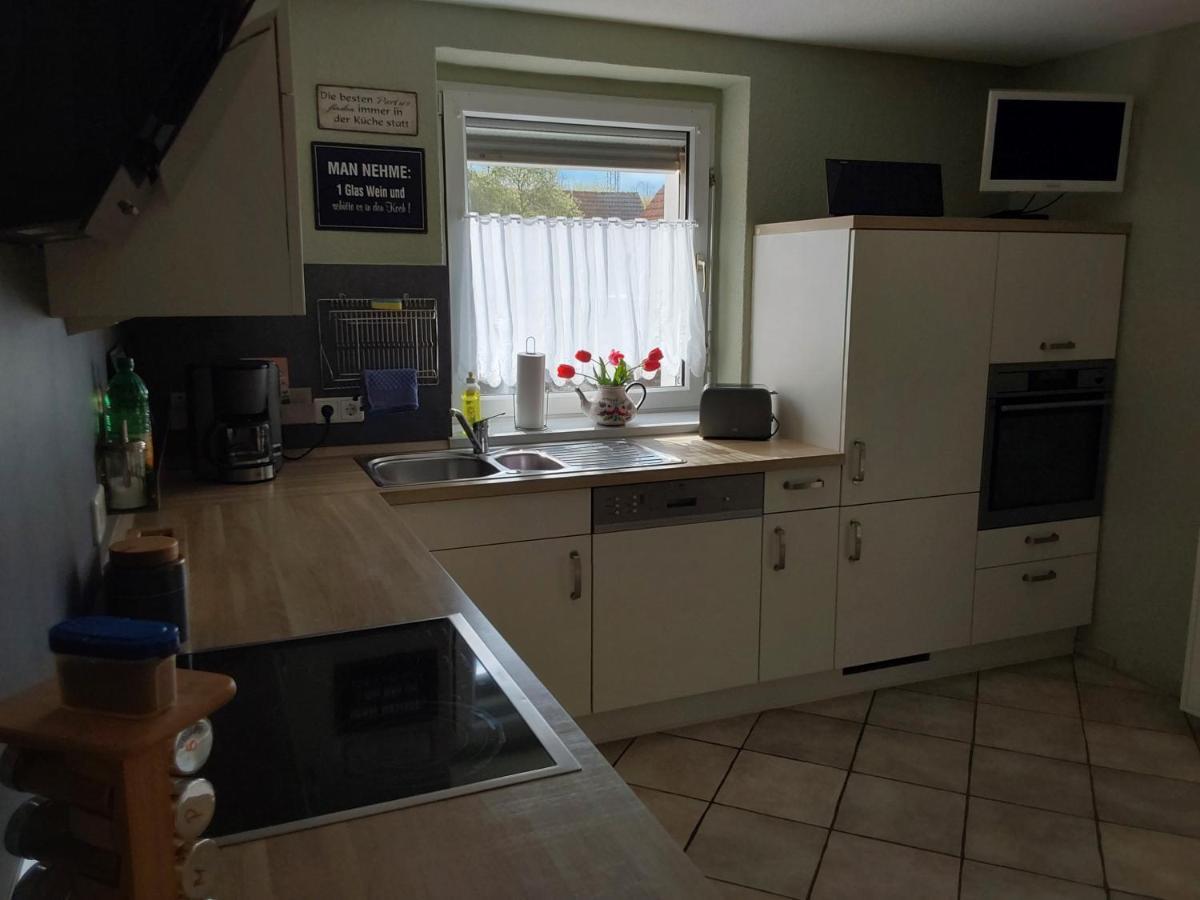Kleines Zuhause Apartment Magdeburg Bagian luar foto
