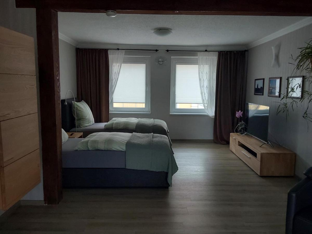 Kleines Zuhause Apartment Magdeburg Bagian luar foto