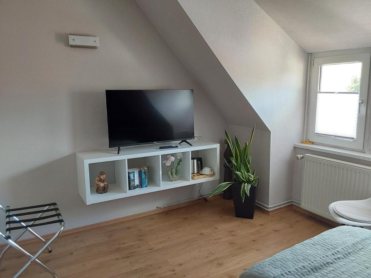 Kleines Zuhause Apartment Magdeburg Bagian luar foto