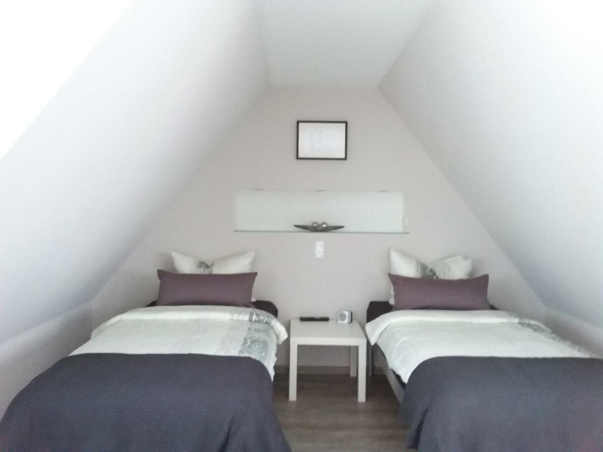Kleines Zuhause Apartment Magdeburg Bagian luar foto