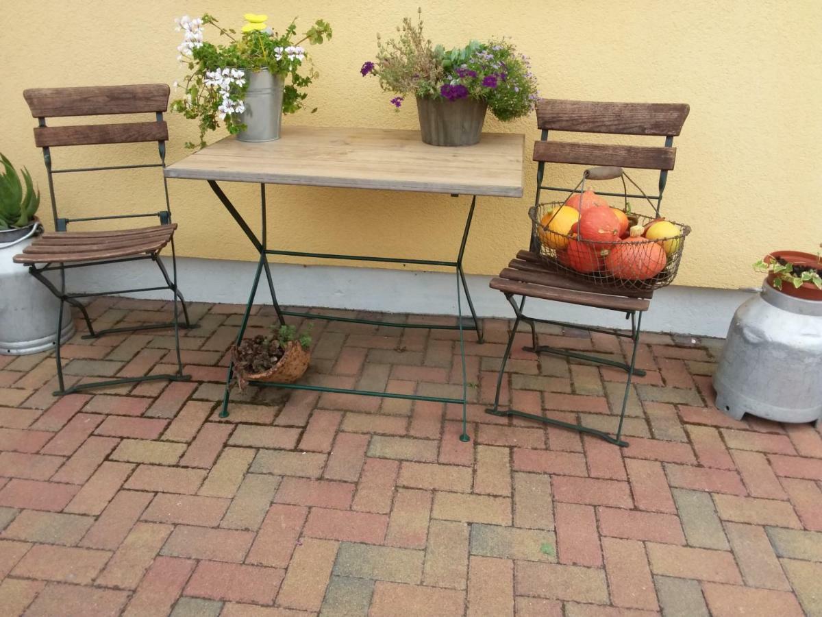 Kleines Zuhause Apartment Magdeburg Bagian luar foto